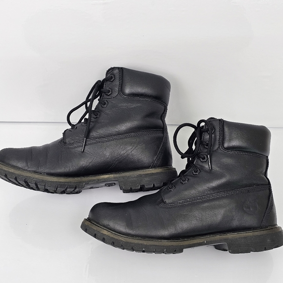 Timberland Women's 6-inch Premium Waterproof Black Leather Boot, EUC, size 8.5 - Picture 3 of 12